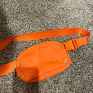 Lululemon belt bag